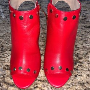 Vince Camuto Red Shooties women’s 7.5M